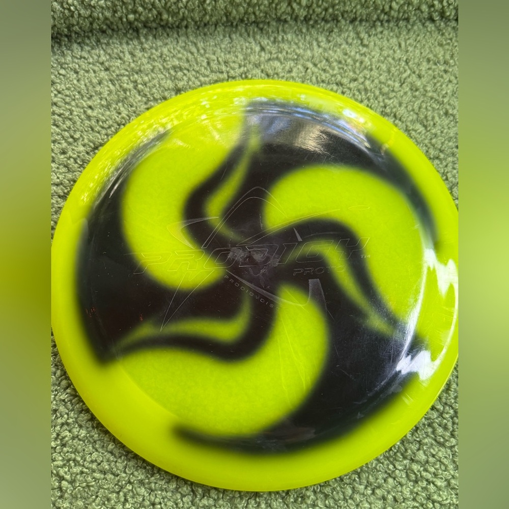 PRODIGY D4 174G Vortex Swirl Ninja Star Pinwheel Disc Rare Stamp